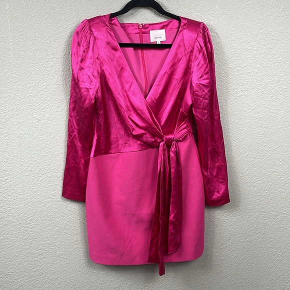 New Cinq a Sept Layne Long Sleeve Satin Faux Wrap Mini Dress Pink Dahlia Sz 8 - Picture 4 of 16